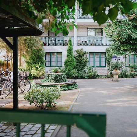 Hotel An Den Bleichen Щралзунд Екстериор снимка
