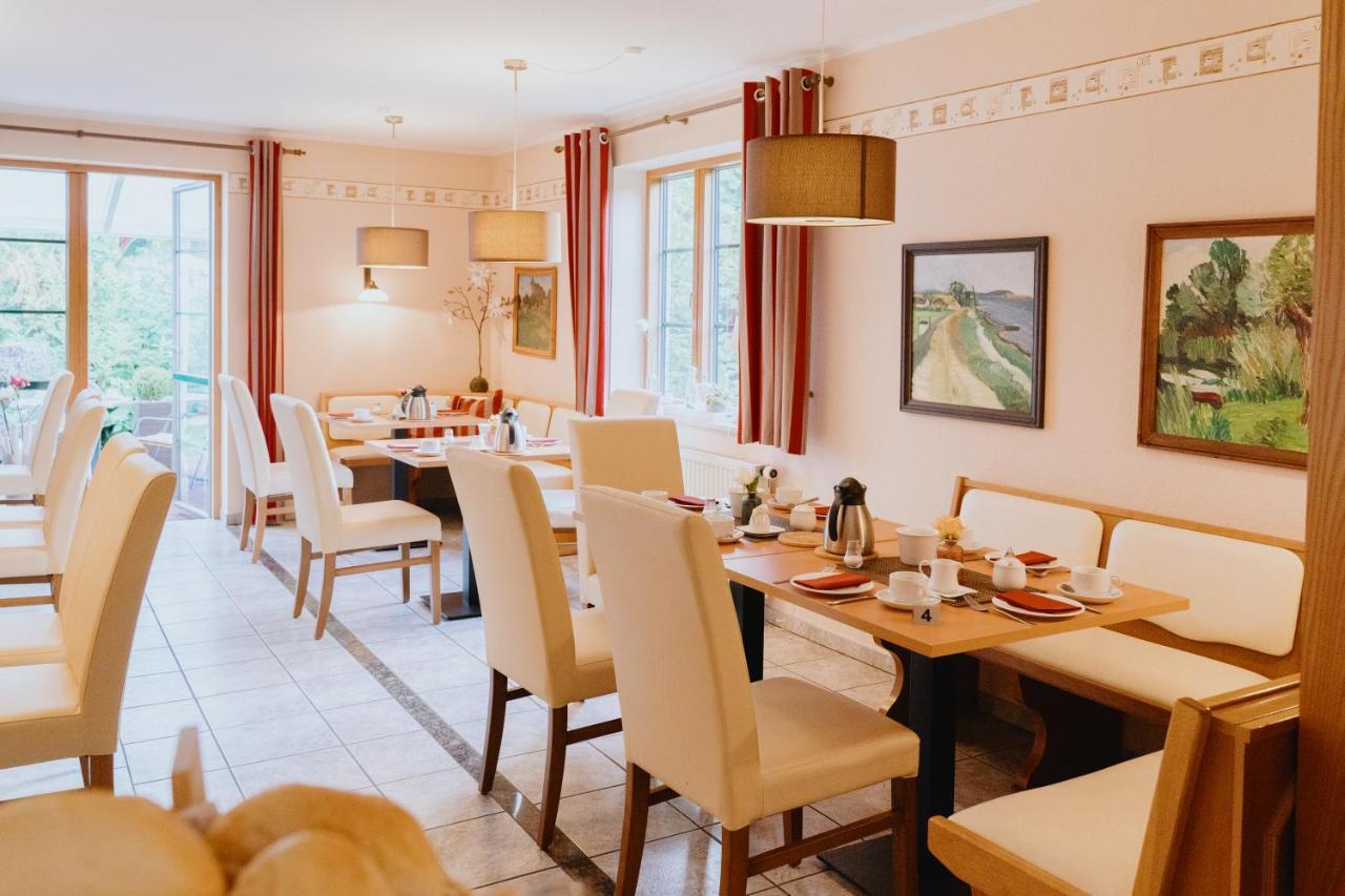 Hotel An Den Bleichen Щралзунд Екстериор снимка
