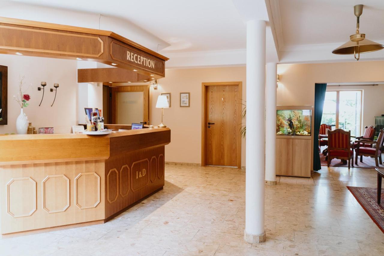 Hotel An Den Bleichen Щралзунд Екстериор снимка