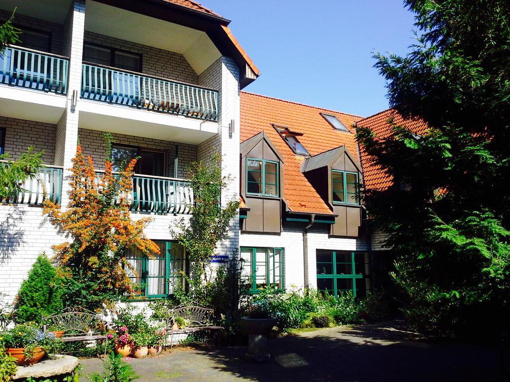 Hotel An Den Bleichen Щралзунд Екстериор снимка