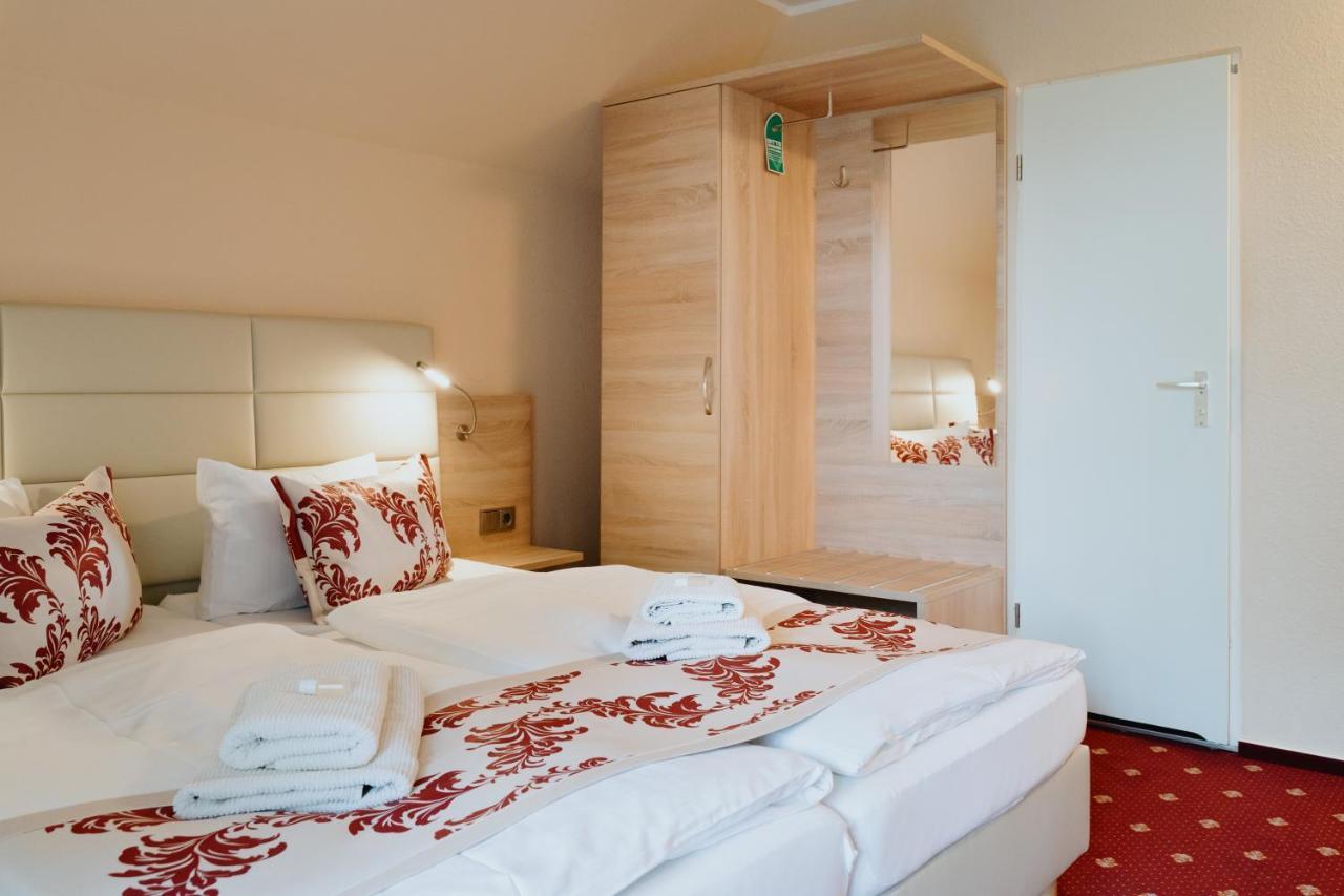 Hotel An Den Bleichen Щралзунд Екстериор снимка