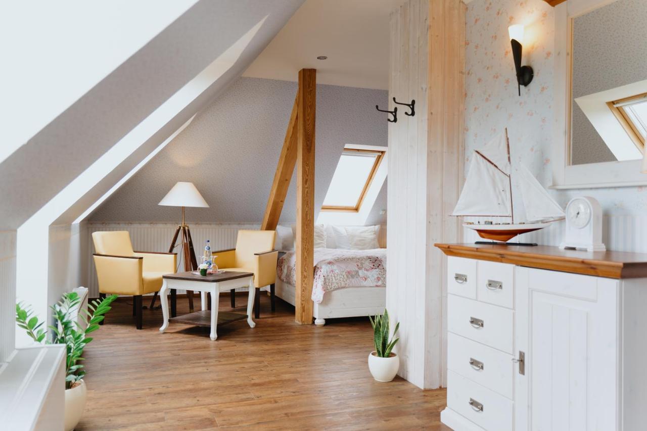 Hotel An Den Bleichen Щралзунд Екстериор снимка